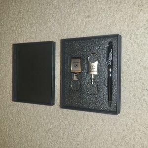 Lexus Owners Gift Set